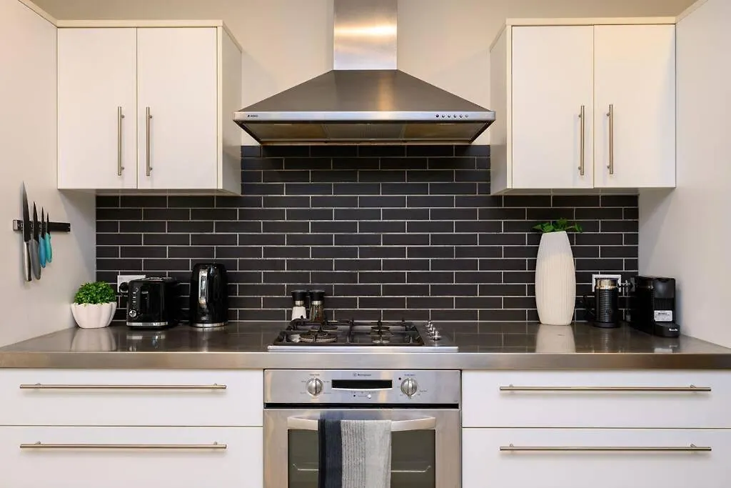 Center City Home With Parking Christchurch