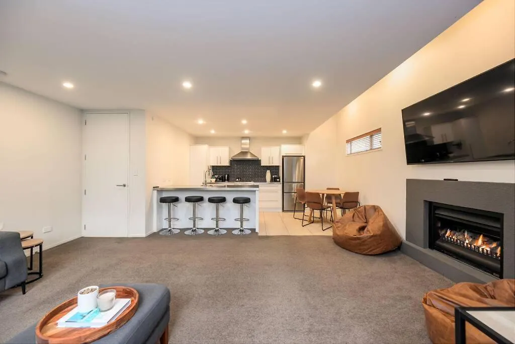 Holiday home Center City Home With Parking Christchurch