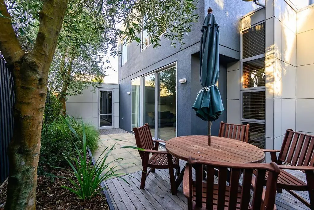 Holiday home Center City Home With Parking Christchurch